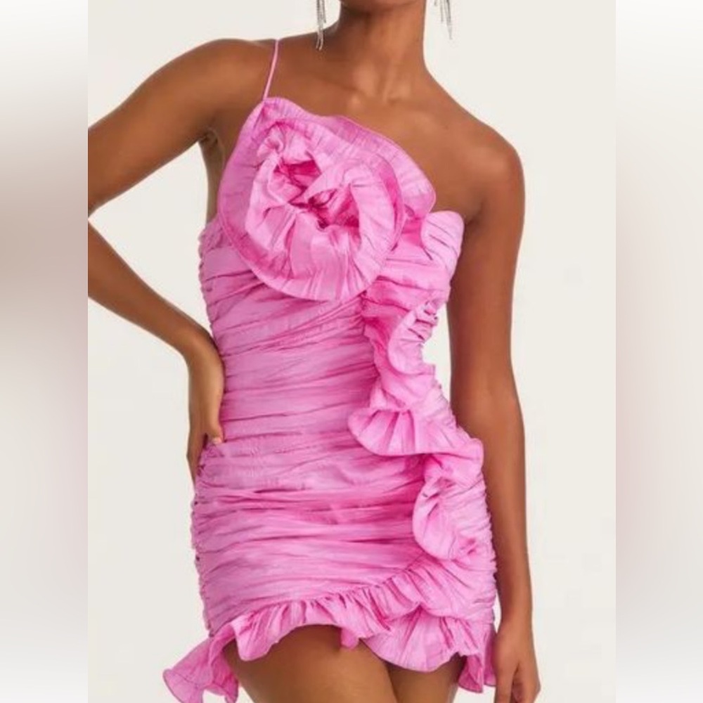 Elegant Pink Ruffled One-Shoulder Dress